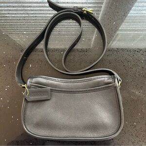 Vintage Authentic COACH Wendie Zip 9031 Crossbody Bag - Black Leather